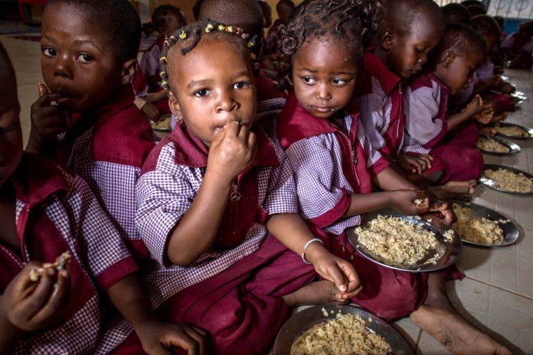 Fai un regalo solidale per il Burkina Faso e aiuta i bimbi africani